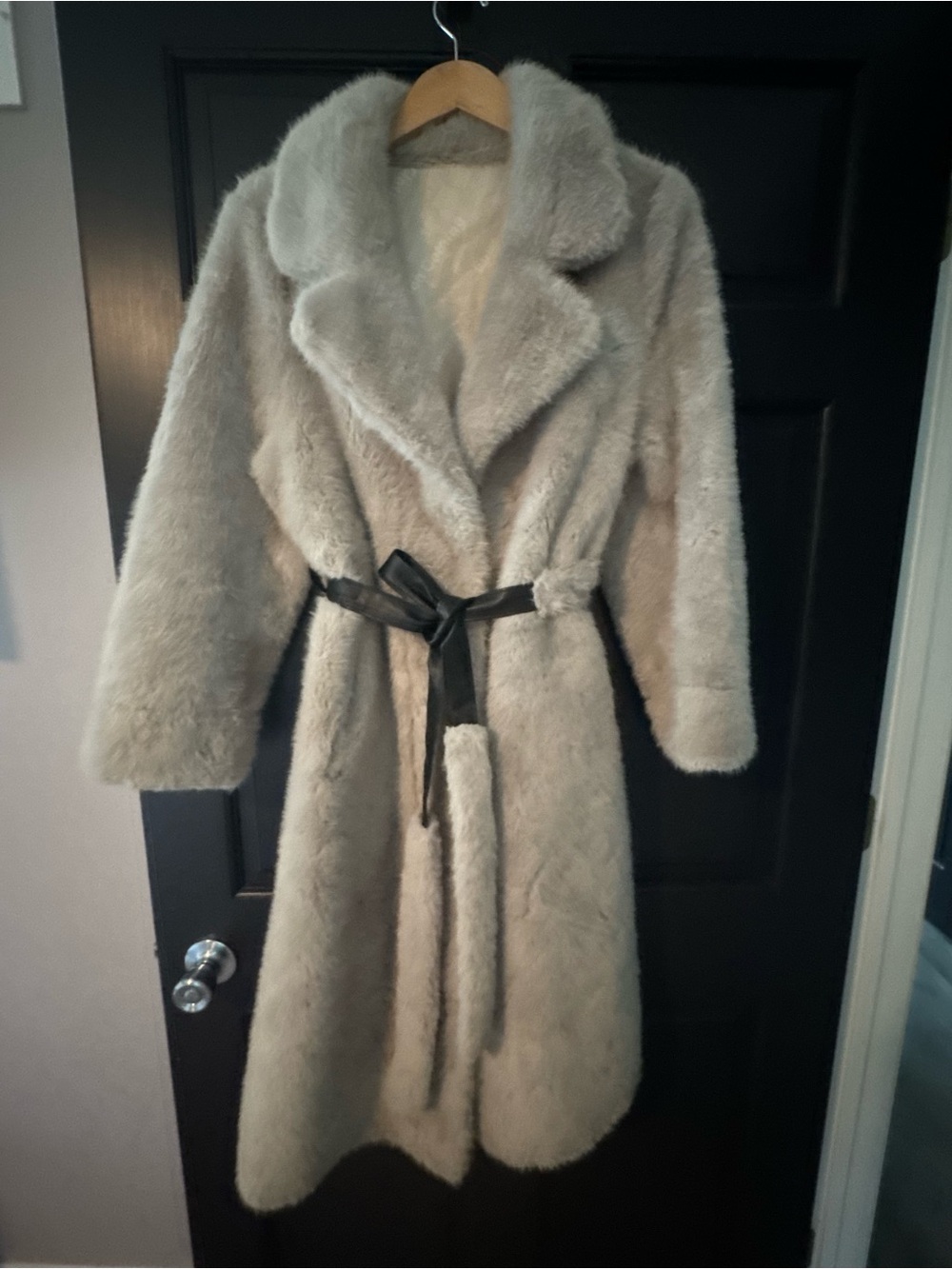 Women's Faux Fur Long Coat with Belt - Light Gray